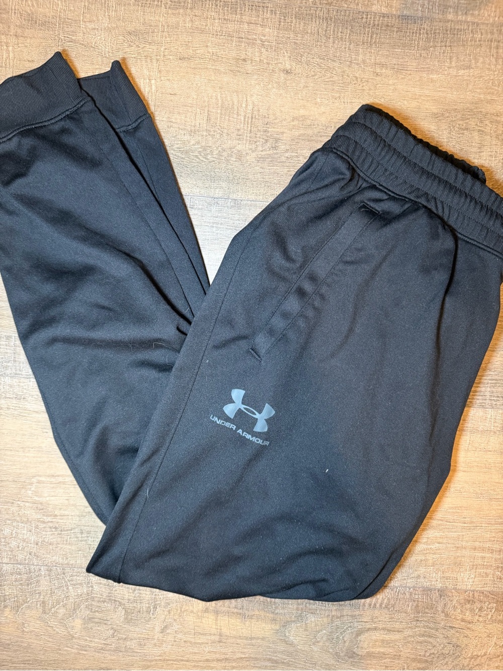 Under Armour Men’s Black Athletic Joggers, XL